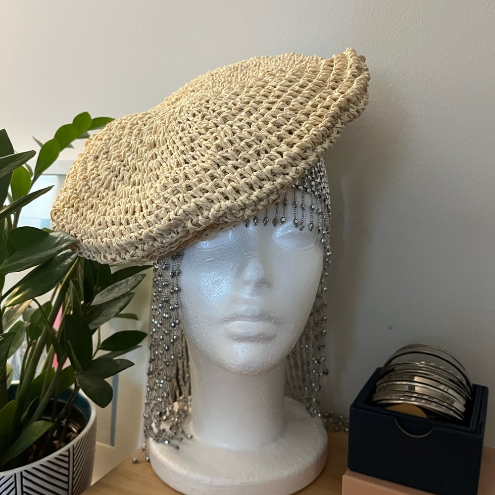 Chic Beige Woven Beret